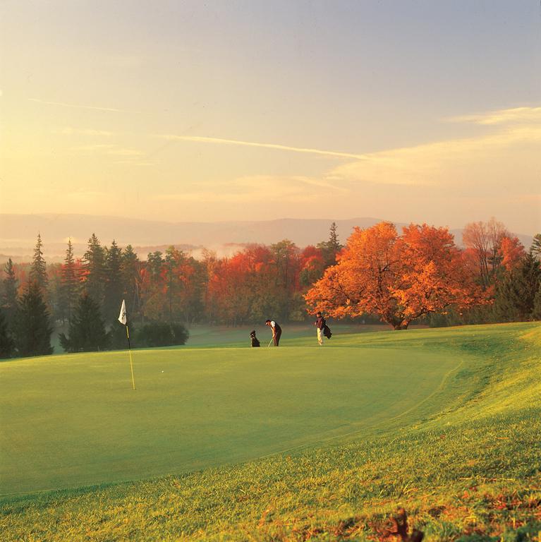 Cranwell Spa And Golf Resort (Adults Only) Lenox Εξωτερικό φωτογραφία