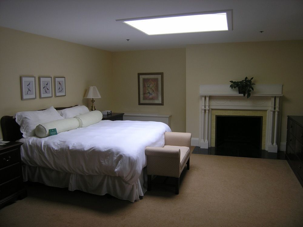 Cranwell Spa And Golf Resort (Adults Only) Lenox Εξωτερικό φωτογραφία