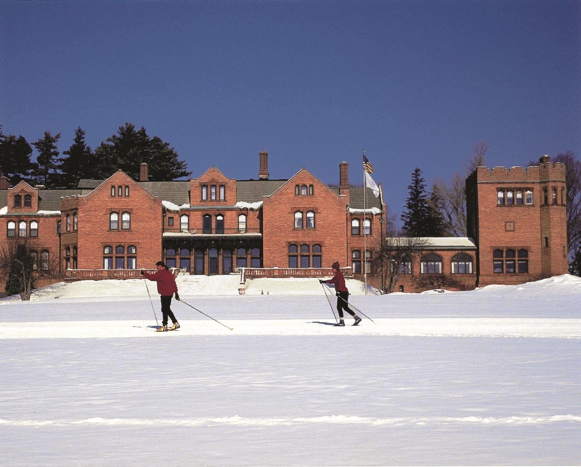 Cranwell Spa And Golf Resort (Adults Only) Lenox Ανέσεις φωτογραφία